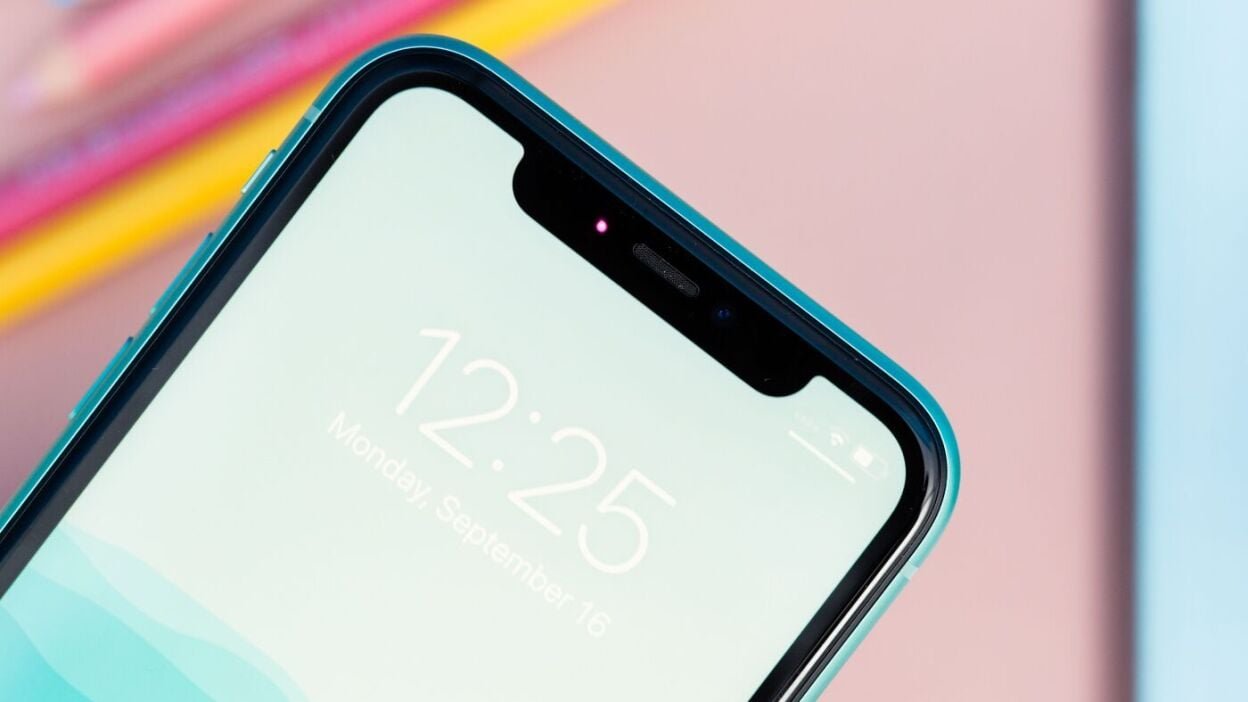 iPhone 11 display